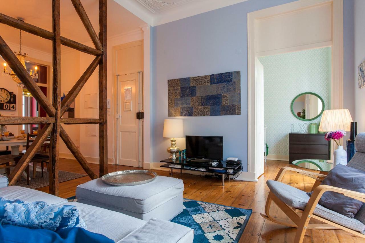 Bairro Alto 3 Bedroom Patio Flat! Lisbon Exterior photo